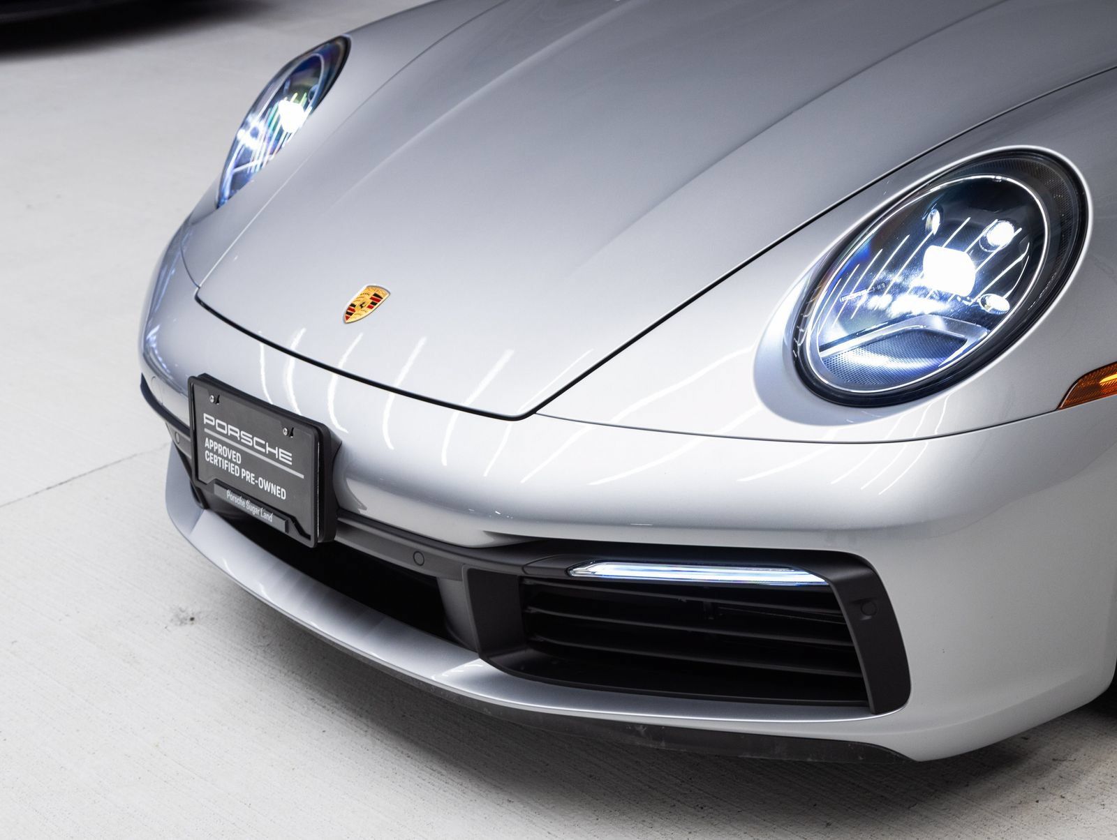 Certified 2021 Porsche 911 Carrera RWD image 35
