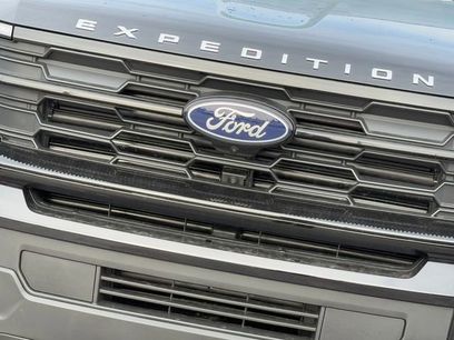 New 2026 Ford Expedition Active