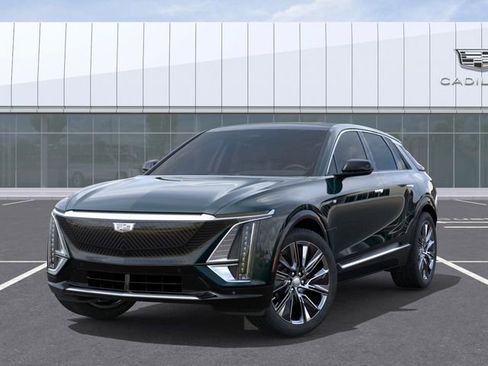 New 2026 Cadillac Lyriq Signature Luxury w/ Nappa Leather Package AWD/4WD image 6