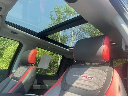 New 2025 Ford F250 Lariat w/ Lariat Ultimate Package image 7