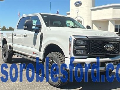 New 2025 Ford F250 XLT w/ Black Appearance Package