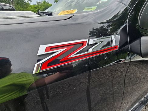 Used 2020 Chevrolet Silverado 1500 LT w/ All-Star Edition AWD/4WD image 14