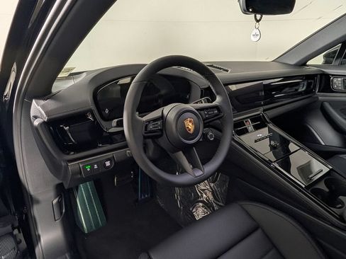 New 2026 Porsche Panamera 4 AWD/4WD image 4