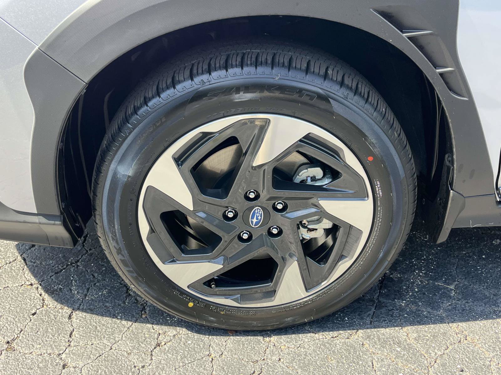 New 2026 Subaru Crosstrek 2.5i Limited AWD/4WD image 9