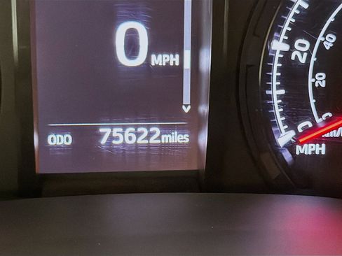 Used 2021 Toyota 4Runner SR5 Premium image 8