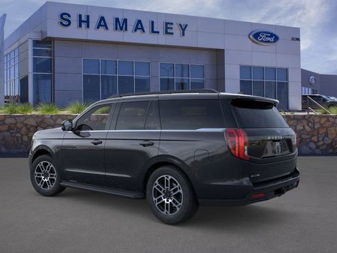 New 2025 Ford Expedition Active image 4