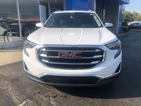 Used 2020 GMC Terrain SLT w/ Preferred Package image 4