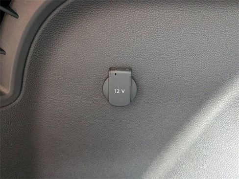 New 2026 Volkswagen Atlas Cross Sport SEL R-Line image 32