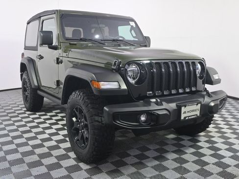 Used 2021 Jeep Wrangler Sport AWD/4WD image 9