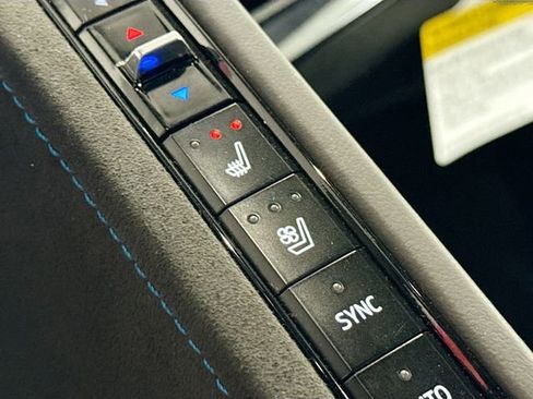 New 2025 Chevrolet Corvette E-Ray image 22