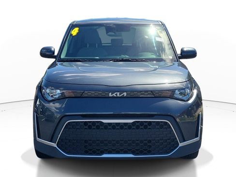 Used 2024 Kia Soul LX FWD image 2