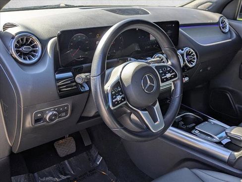 Certified 2022 Mercedes-Benz GLA 250 4MATIC image 10