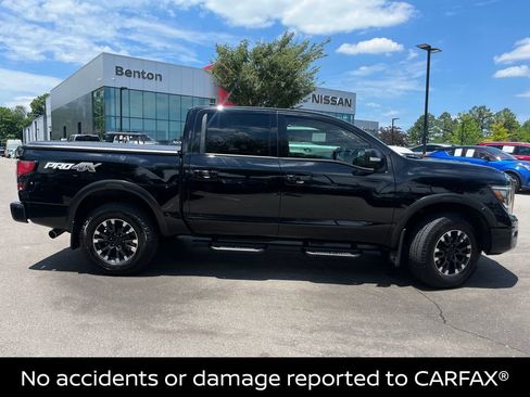 Used 2022 Nissan Titan PRO-4X w/ Pro-4x Convenience Package AWD/4WD image 3