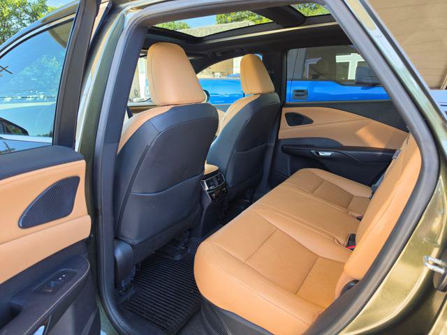 Used 2023 Lexus RX 350 w/ Accessory Package (2T) AWD/4WD image 12