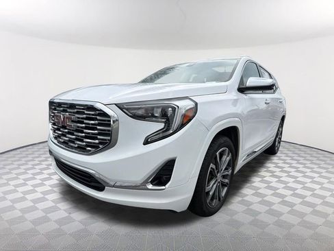 Used 2018 GMC Terrain Denali w/ Comfort Package image 1