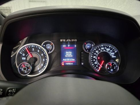 Used 2023 RAM 1500 Lone Star AWD/4WD image 23