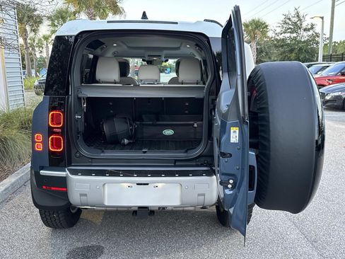 New 2025 Land Rover Defender 110 S AWD/4WD image 11