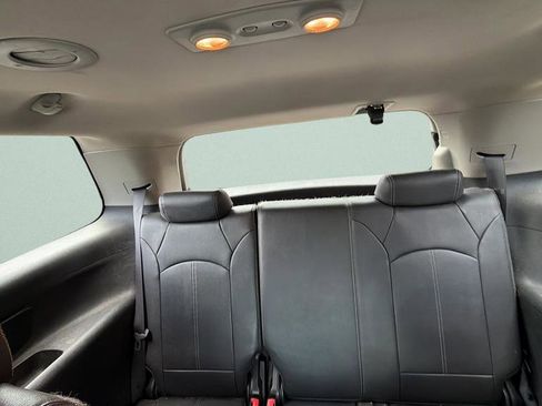 Used 2014 GMC Acadia SLT AWD/4WD image 26