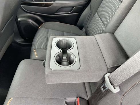 Certified 2023 GMC Acadia AT4 image 12