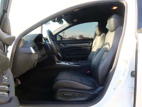 Used 2022 Honda Accord Sport image 16