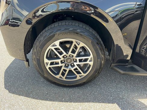 Certified 2025 Ford Expedition Max Active AWD/4WD image 41