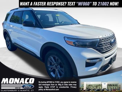 Certified 2022 Ford Explorer XLT w/ Equipment Group 202A AWD/4WD image 1