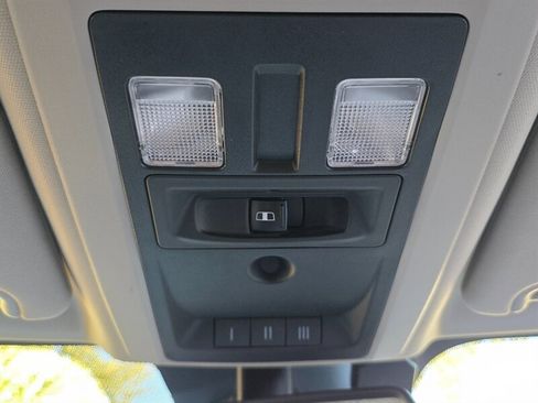 Used 2018 RAM 1500 Big Horn image 40