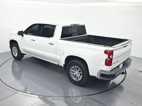 Used 2021 Chevrolet Silverado 1500 LTZ w/ Z71 Off-Road Package AWD/4WD image 35