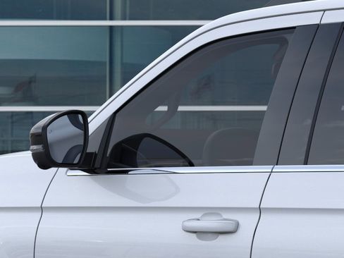 New 2026 Ford Expedition Active RWD image 22