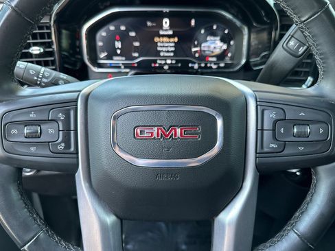 Used 2025 GMC Sierra 1500 SLT AWD/4WD image 24