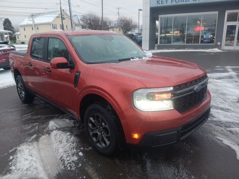 Used 2022 Ford Maverick XLT w/ Equipment Group 300A Standard image 2