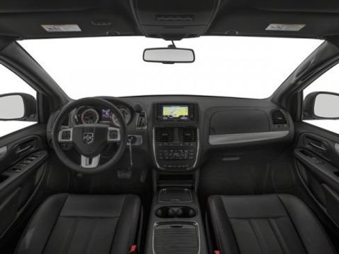 Used 2017 Dodge Grand Caravan GT image 9