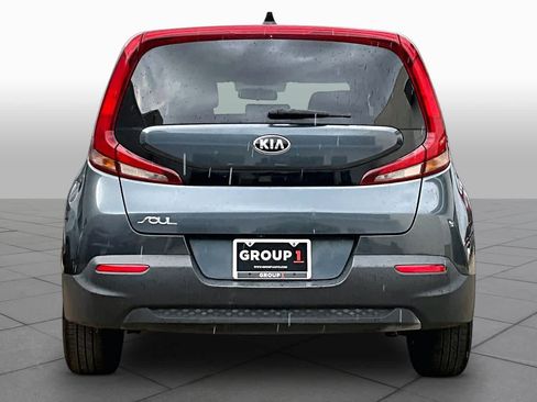 Used 2020 Kia Soul LX FWD image 5