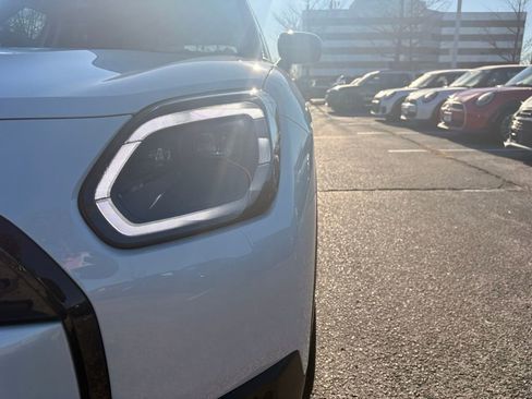 Used 2025 MINI Cooper Countryman S w/ Comfort Package Max image 23