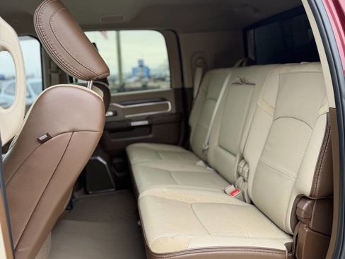 Used 2019 RAM 3500 Laramie image 16