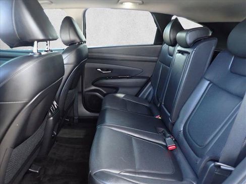 Used 2025 Hyundai Tucson Limited AWD/4WD image 10