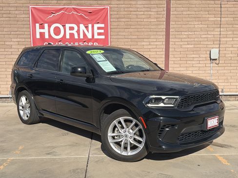 Used 2023 Dodge Durango GT RWD image 3