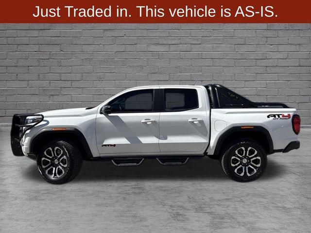 Used 2024 GMC Canyon AT4 w/ Technology Package AWD/4WD image 3