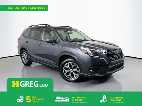 Used 2024 Subaru Forester Premium AWD/4WD image 1