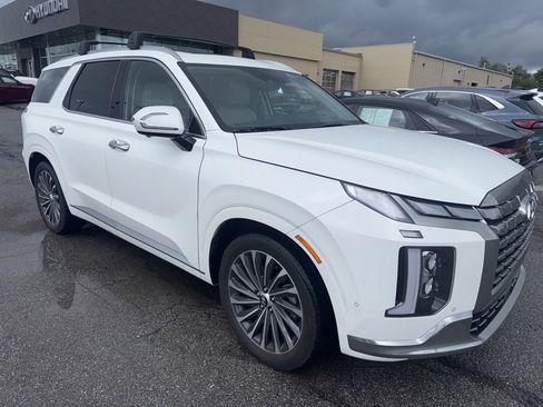Used 2024 Hyundai Palisade Calligraphy AWD/4WD image 4