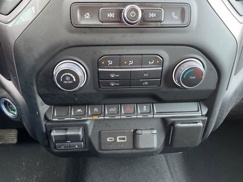 Used 2023 Chevrolet Silverado 1500 Custom image 20