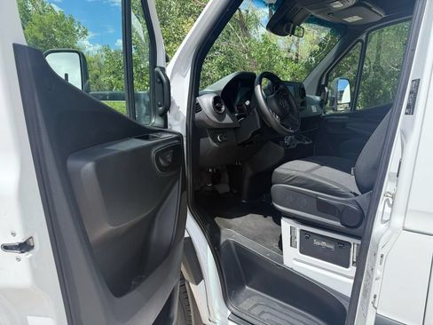 Used 2023 Mercedes-Benz Sprinter 3500 w/ Acoustic Package image 13