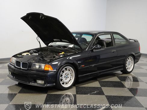 Used 1995 BMW M3 Coupe RWD image 32