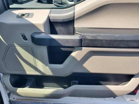 Used 2019 Ford F150 XL w/ Equipment Group 101A Mid AWD/4WD image 34