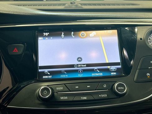 Used 2020 Buick Envision Essence FWD image 13
