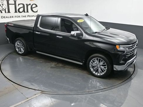 Used 2023 Chevrolet Silverado 1500 LTZ w/ LTZ Convenience Package II image 45