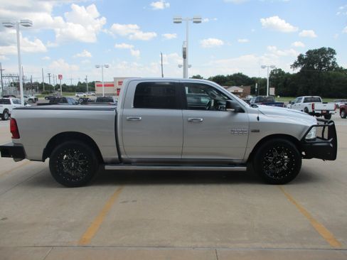Used 2015 RAM 1500 Lone Star RWD image 8