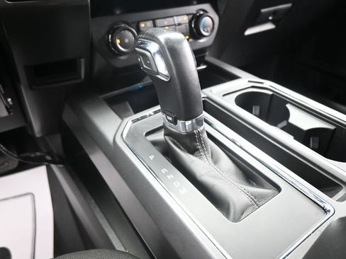 Used 2020 Ford F150 XLT w/ Equipment Group 302A Luxury AWD/4WD image 23
