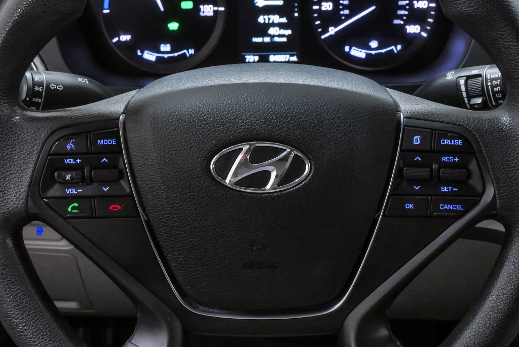 Used 2016 Hyundai Sonata SE FWD image 19