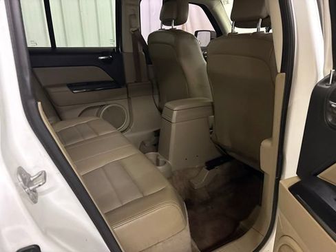Used 2014 Jeep Patriot Limited w/ Sun/Sound Group AWD/4WD image 12